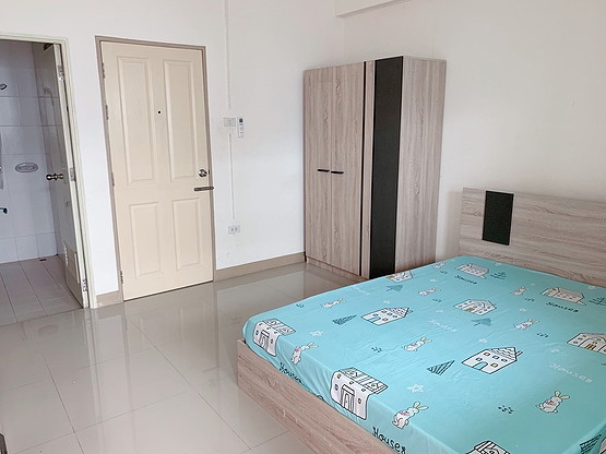 Condo · Mueang Chon Buri, chon_buri — photo 2