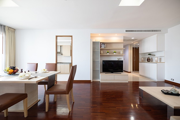 The Residence Sukhumvit 24 — photo 1