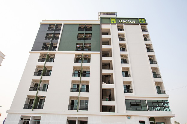 Condo — photo 2