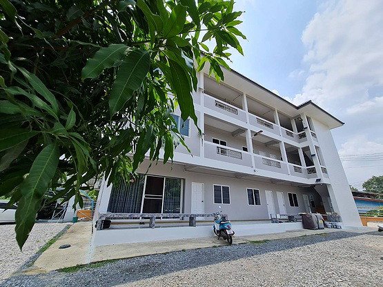 Condo — photo 3