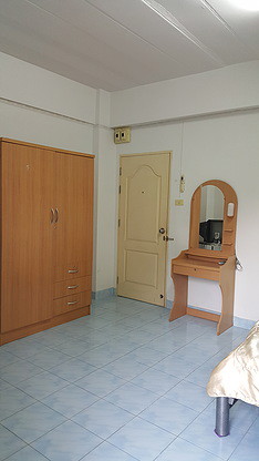 Condo · Mueang Chon Buri, chon_buri — photo 2