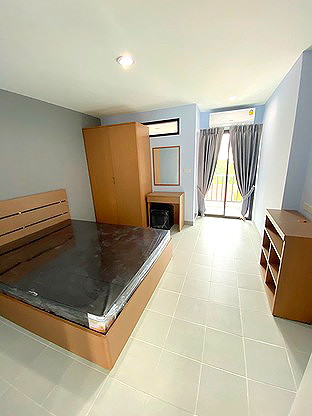 Pictures of ML mansion 3 6/12