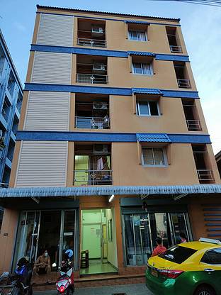 Condo · Huai Khwang, bangkok — photo 5