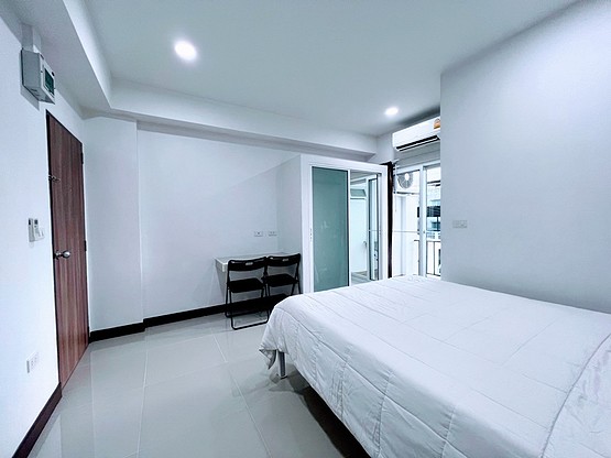 Condo · Bang Sue, bangkok — photo 4