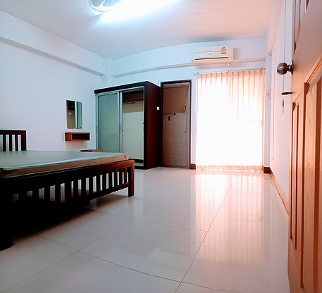 Condo · bangkok — photo 4