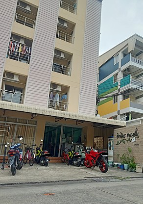 Condo · bangkok — photo 2