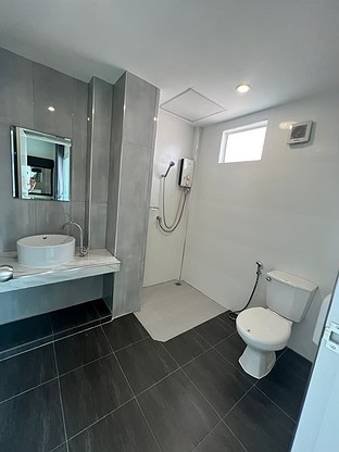 Condo — photo 5
