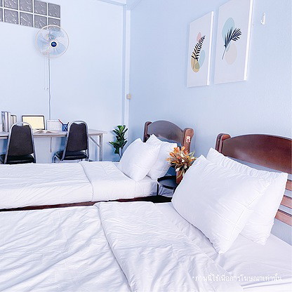Condo — photo 2
