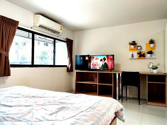 Condo · bangkok — photo 2