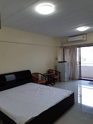 Condo — photo 2