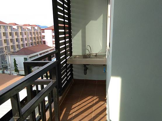 Condo — photo 4