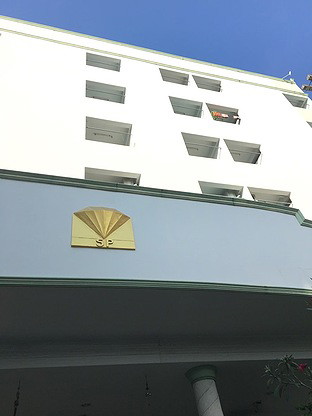 Condo — photo 1