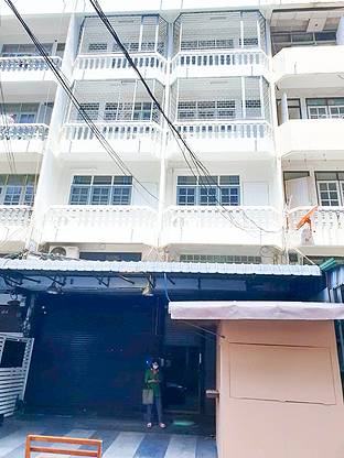 Condo · Sathon, bangkok — photo 1