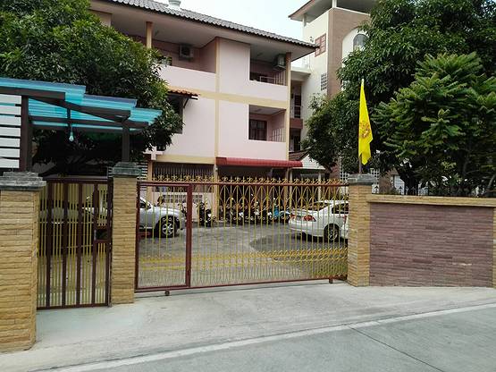 Condo · Mueang Chon Buri, chon_buri — photo 1