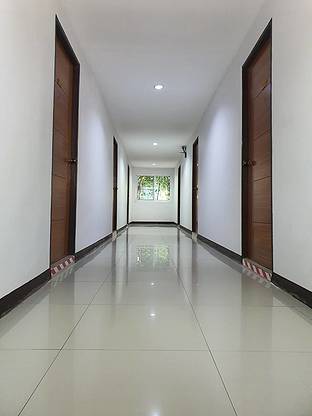 Condo — photo 2