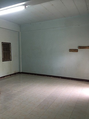 Condo — photo 2