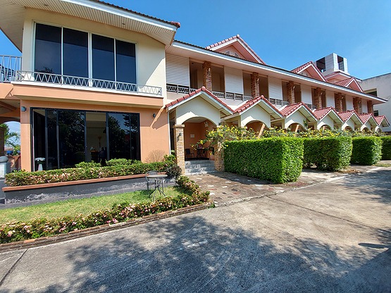 Condo · Bang Lamung, chon_buri — photo 3