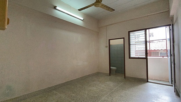 Condo · Mueang Samut Prakan — photo 5