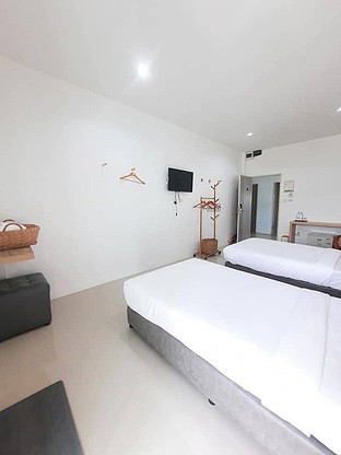 Condo — photo 2