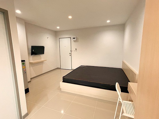 Condo — photo 5