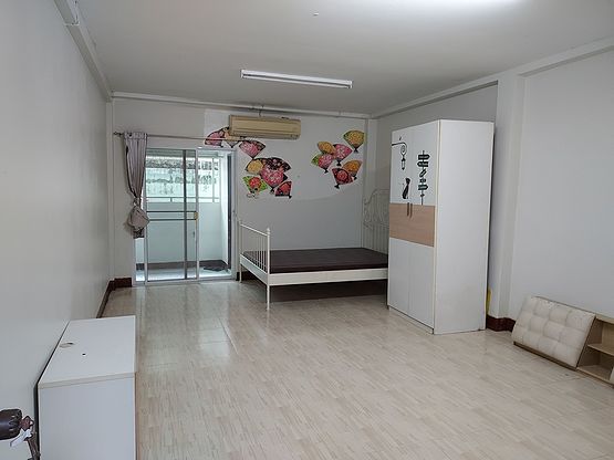 Condo · bangkok — photo 1