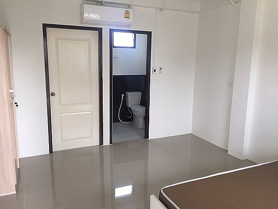 Condo — photo 4