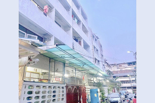 Condo · Bangkok Noi, bangkok — photo 1