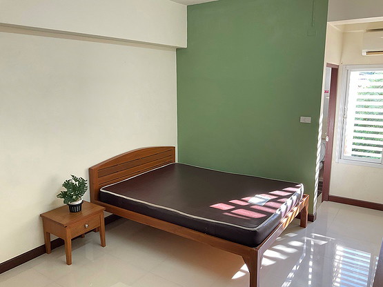 Condo — photo 2