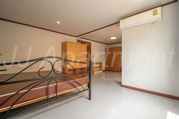 Condo · bangkok — photo 1