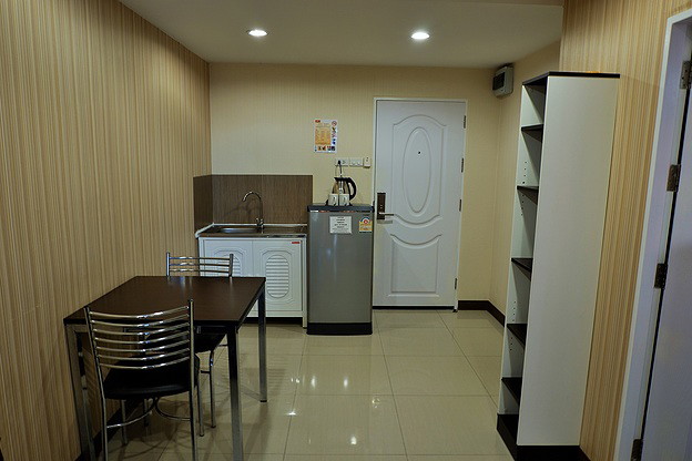 Condo — photo 3