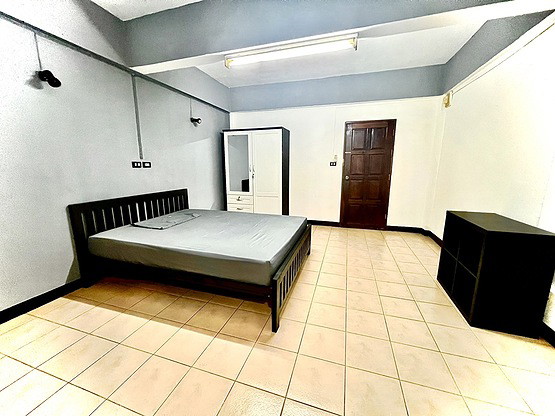 Condo · Lat Krabang, bangkok — photo 3