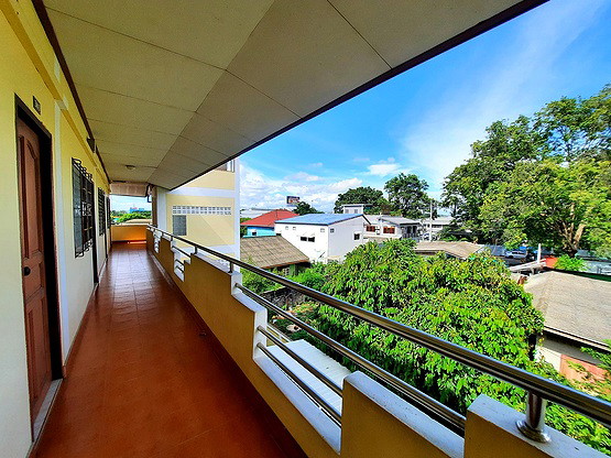 Condo · Bang Lamung, chon_buri — photo 2