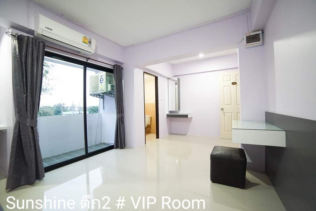 Condo — photo 2