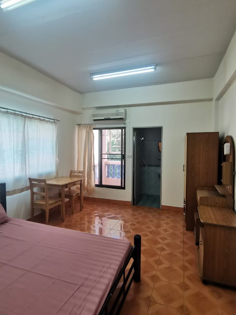 Condo · Wang Thonglang, bangkok — photo 3