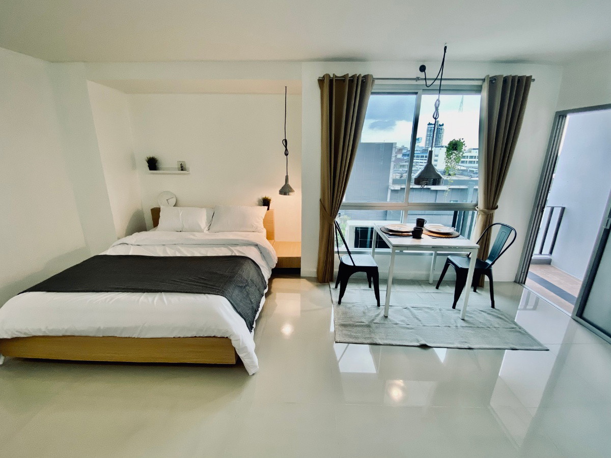 Condo · Khlong Toei, bangkok — photo 5