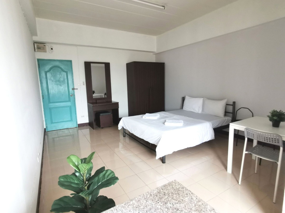 Condo · Mueang Nonthaburi — photo 3