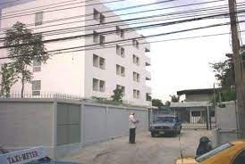 Condo · Huai Khwang, bangkok — photo 1