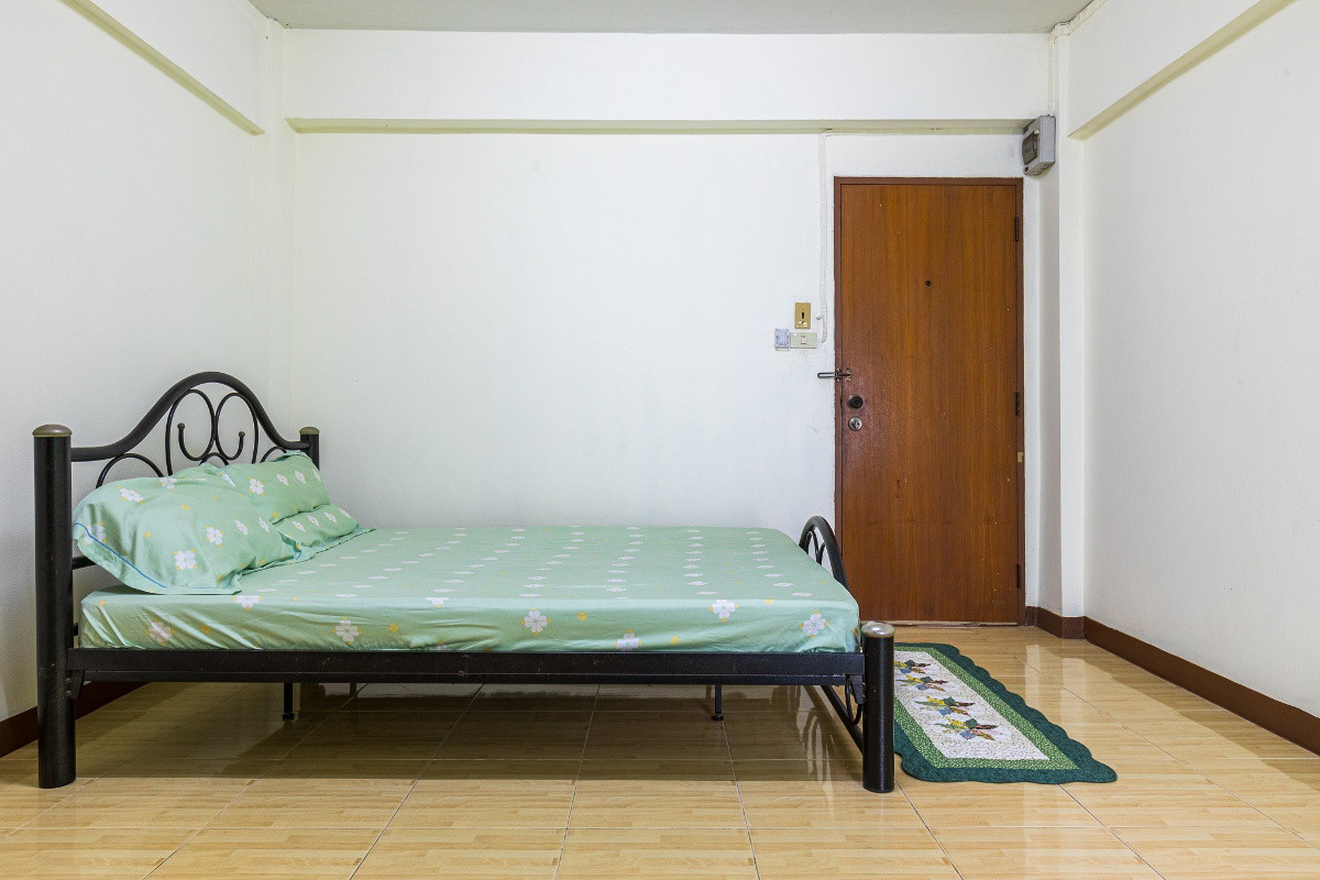 Condo · Huai Khwang, bangkok — photo 5
