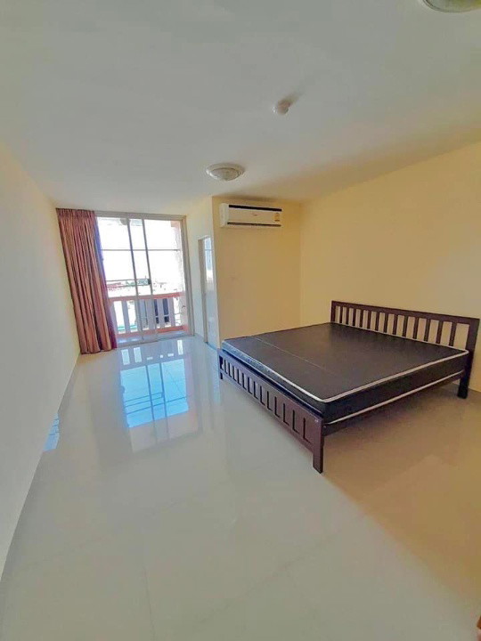 Condo · Bang Phli — photo 3