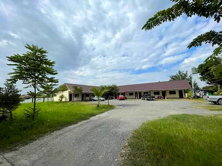 Pictures of Baan  PINYA 4/9