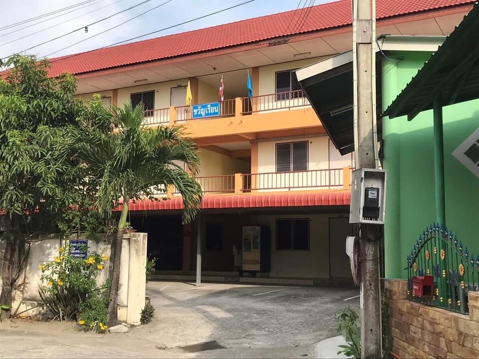 Condo · Mueang Chon Buri, chon_buri — photo 3