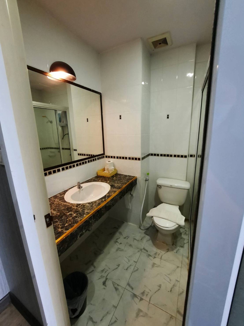 Condo — photo 5