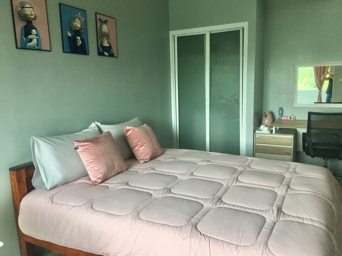 Condo — photo 3