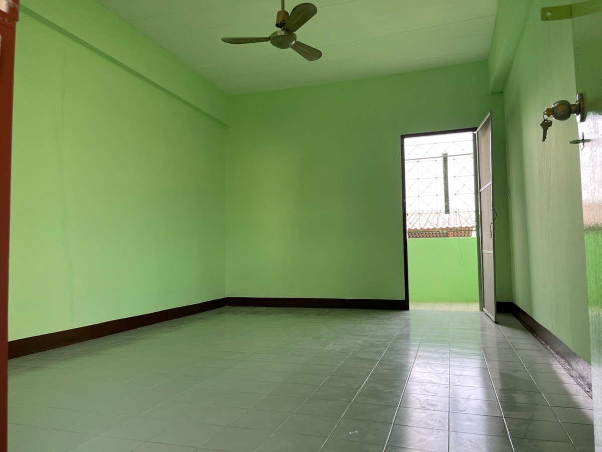 Condo · Bang Phli — photo 3