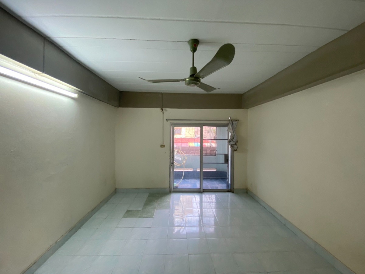 Condo — photo 5
