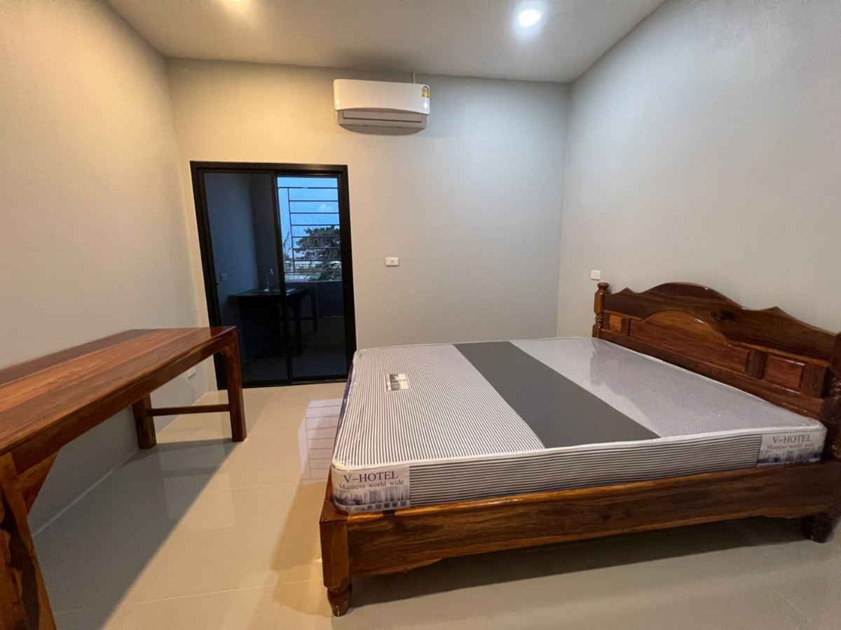 Condo — photo 3