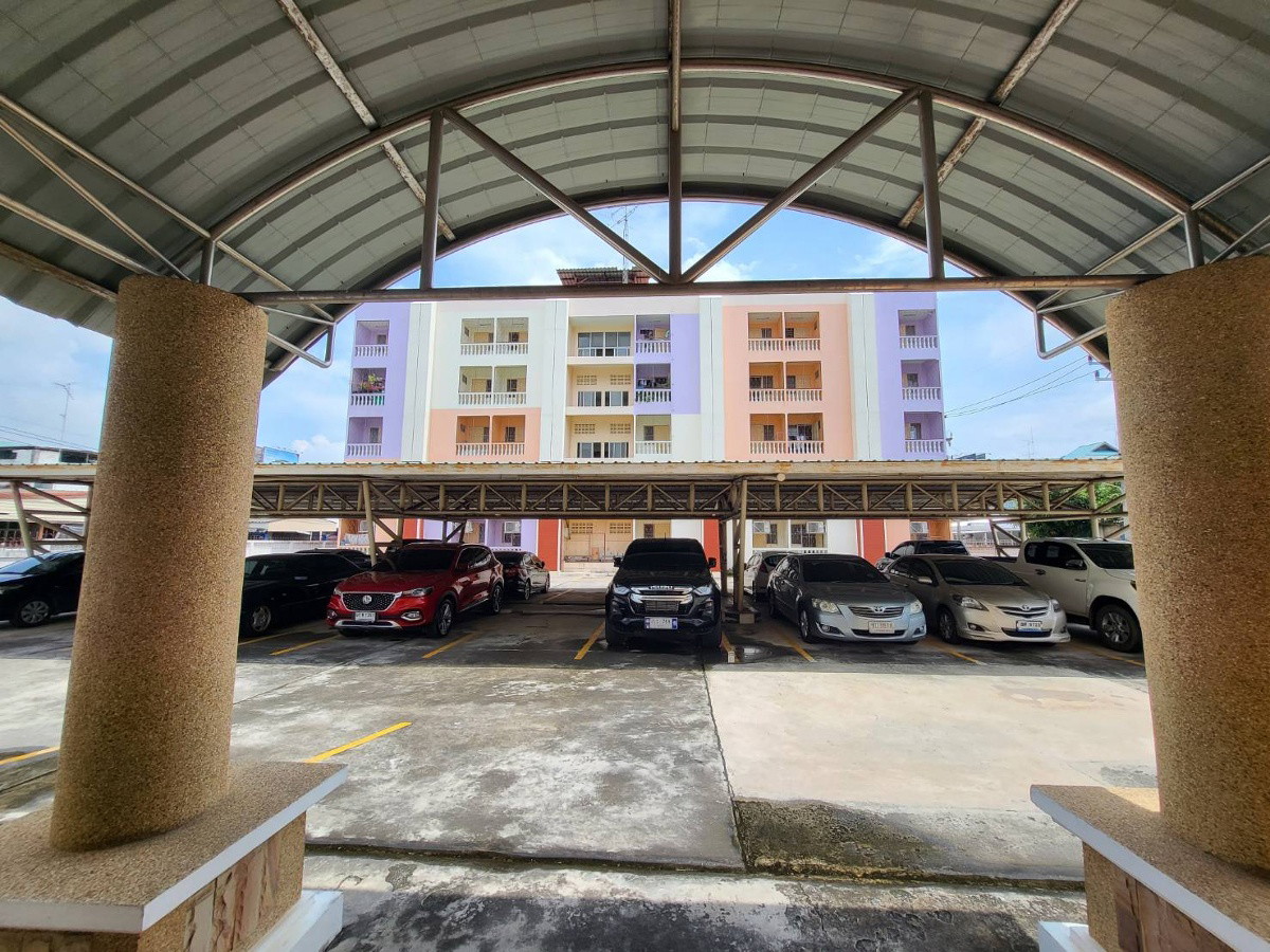 Condo · Mueang Chon Buri, chon_buri — photo 5