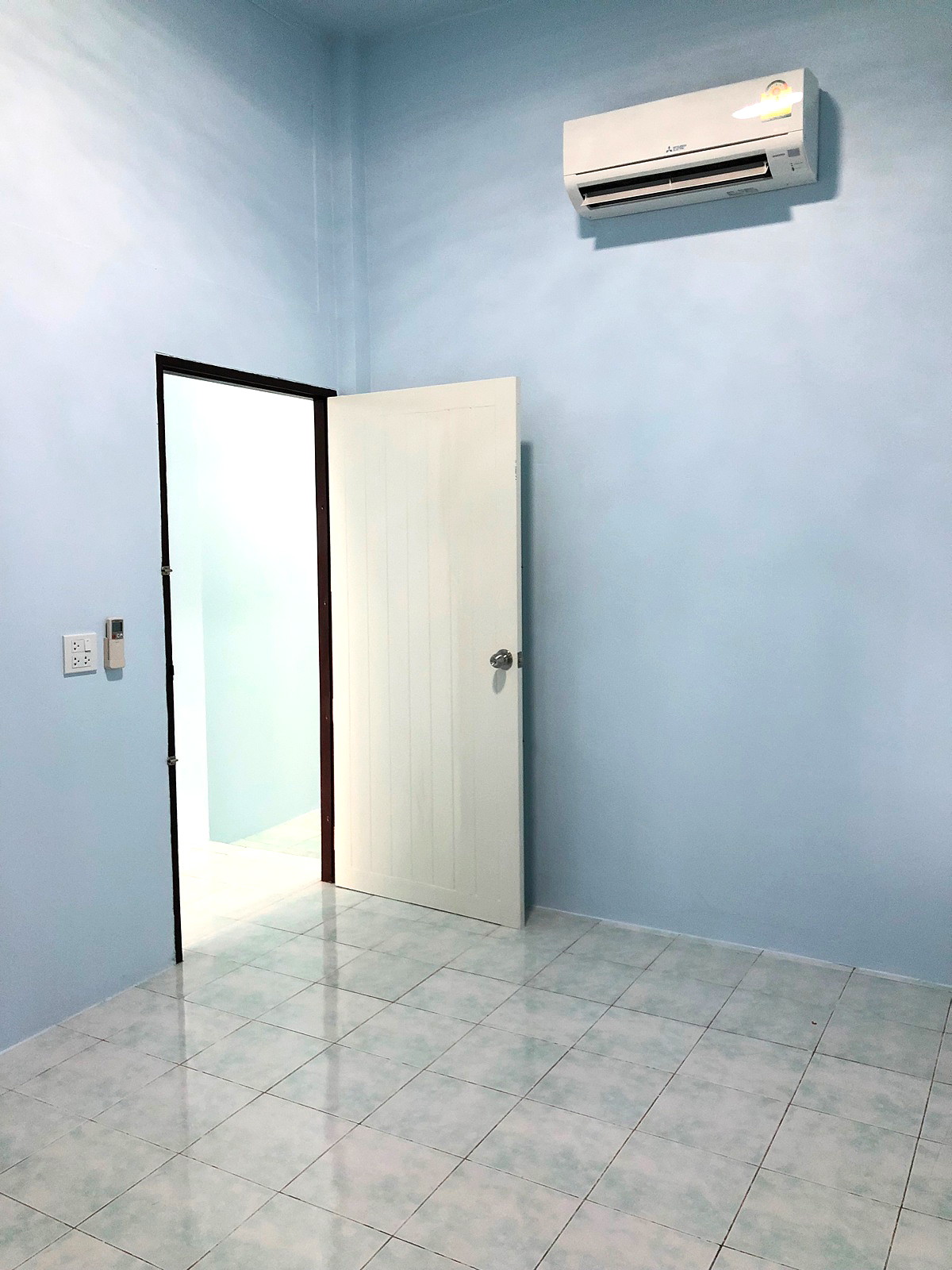 รูปภาพ บ้านเช่า ห้องเช่า วังหินซอย 10 ศรีราชา ชลบุรี (เข้าอยู่ได้ตั้งแต่ 15 สิงหาคม 2568) | อพาร์ทเม้นท์ หอพัก ที่พัก ห้องพัก - รูปที่ 8/14