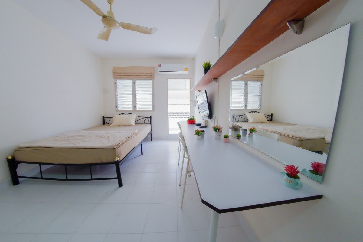 Condo · Khlong San, bangkok — photo 3