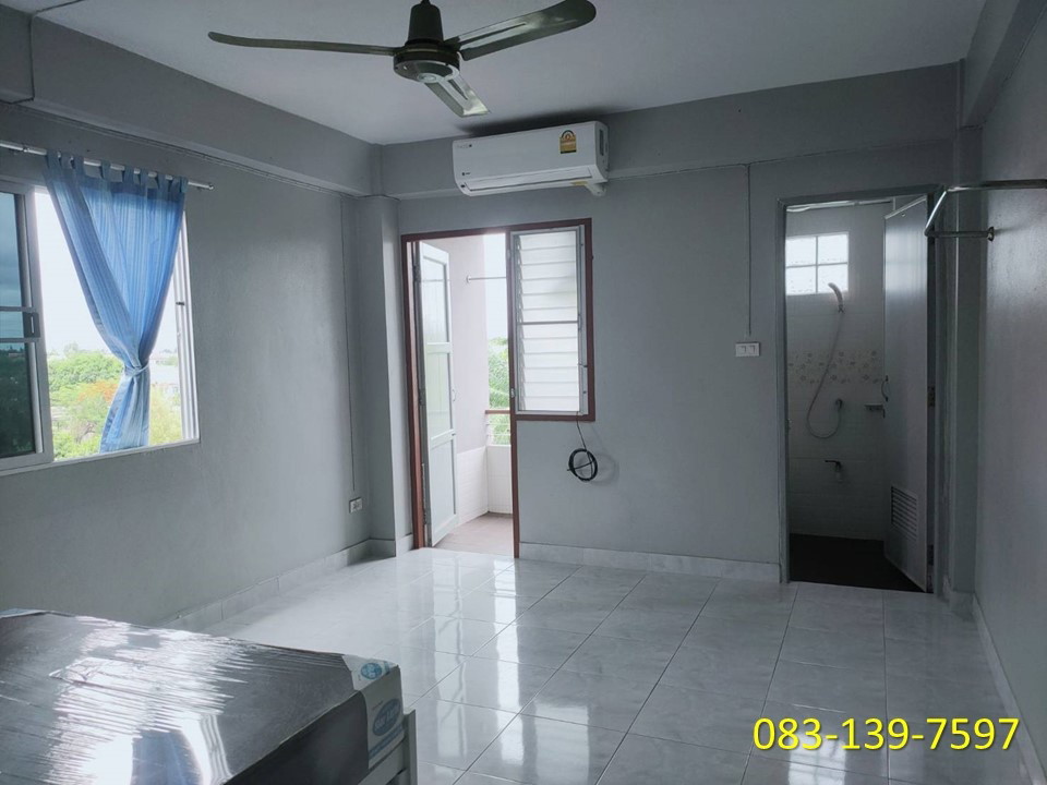 Condo · Saphan Sung, bangkok — photo 5